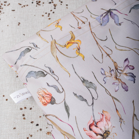 Naturalna poduszka z łuską...